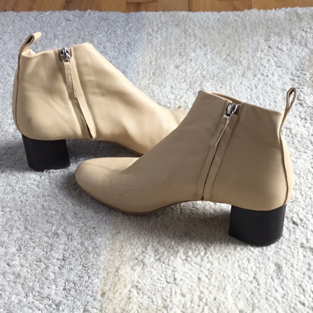 Everlane